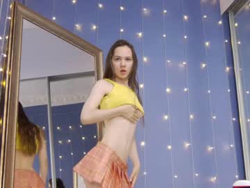 webcam girl kriskras__ image #4788533