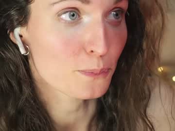 webcam girl yulladao image #4105484