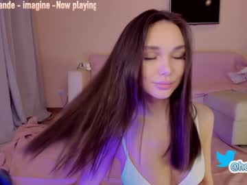 webcam girl hollyextra image #2765365