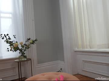 webcam girl _june image #2708398