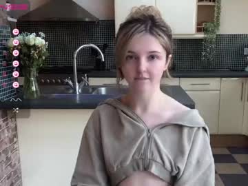 webcam girl lucydelovely image #3989433