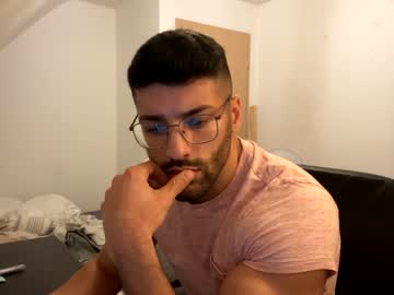 webcam man rogan1604 image #790405