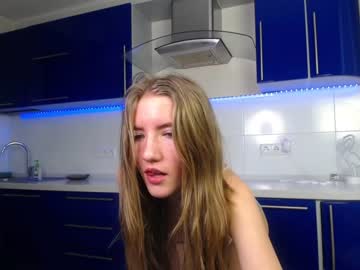 webcam girl ella__sweety image #126871