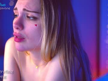 webcam girl emmber image #1110429