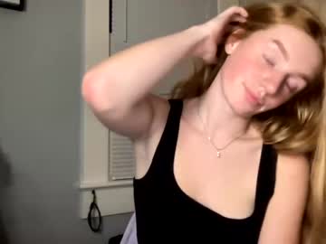 webcam girl kaybrookee image #2985284