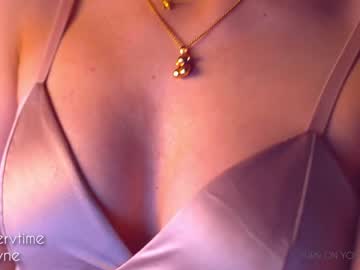 webcam girl emmber image #1484748