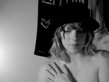 webcam girl sisypheanlove image #5725693