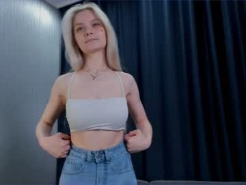 webcam girl cassie130505 image #6743513