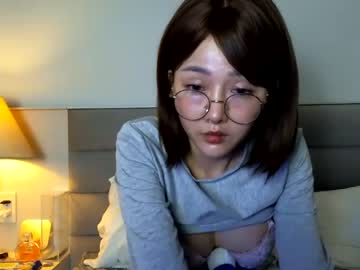webcam girl asian_angel1994 image #3152271
