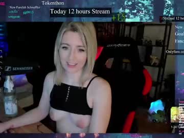 webcam girl kimilee22 image #3911600