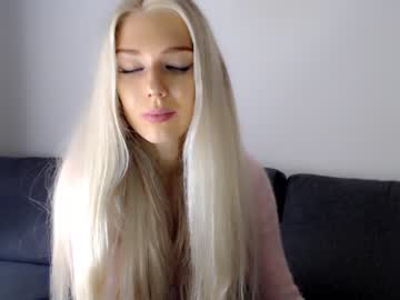 webcam girl pervyblonde image #2749831