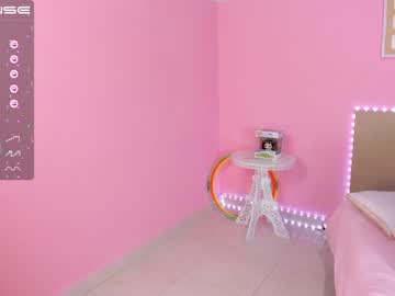 webcam girl little_effy18 image #2424621