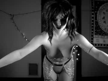 webcam girl crimsonxrapture image #1353623