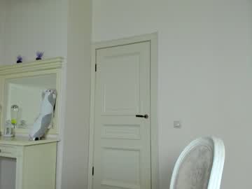 webcam girl eleonora_linn image #2712686