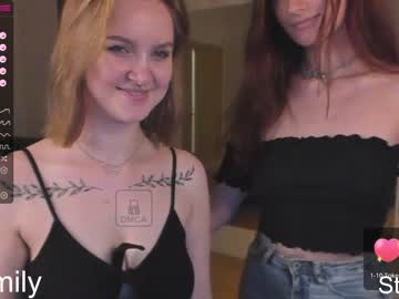webcam girl foxystephanie1111 image #2502725