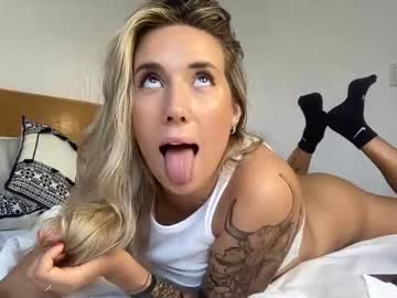 webcam girl theresasugartits image #4670793