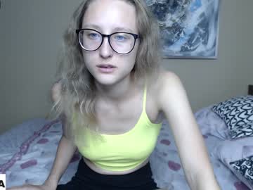 webcam girl essie_carey image #127706