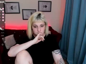 webcam girl yolandi_toit image #2166186