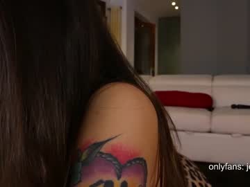 webcam girl therealbonnieclydex image #4499278