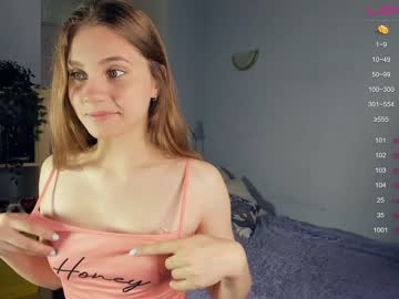 webcam girl youne_and_beautiful image #4808417