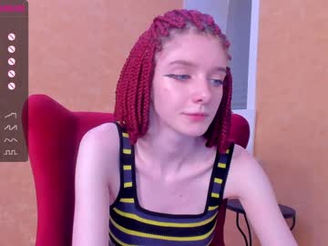 webcam girl cristal_moli image #3653499