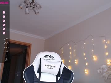 webcam girl alice_lady2020 image #5399060