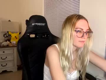 webcam girl mariah95 image #4265750