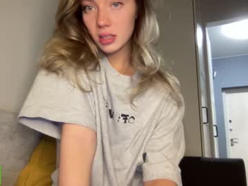 webcam girl angel_from_sky image #6046763