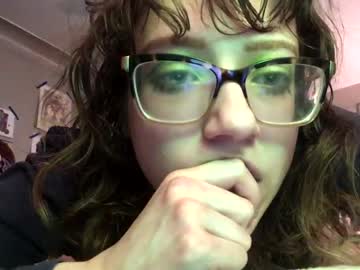 webcam girl katiecruelty image #3171914