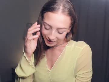 webcam girl wave_of_happy_ image #5475918