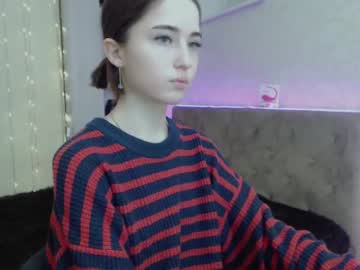 webcam girl alma_harrison image #1085875