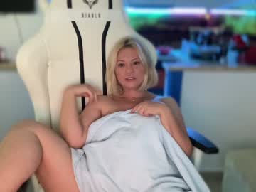 webcam girl kiradivine image #5298079