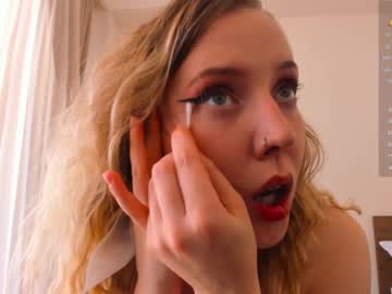 webcam girl loopcia image #5750512