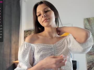 webcam girl peek_in_my_window image #5668828