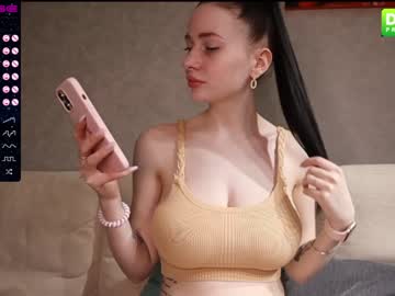 webcam girl fallen_angel_18 image #1442606