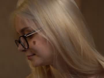 webcam girl cassie130505 image #6708535